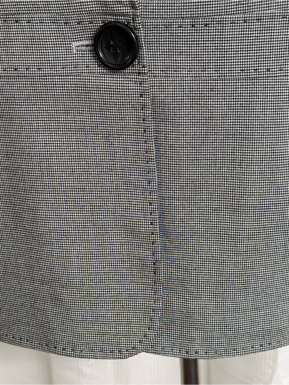 Larry Levine Classics Long Sleeve Single Button Waistband Closure Blazer, Sz 24W - Picture 5 of 9